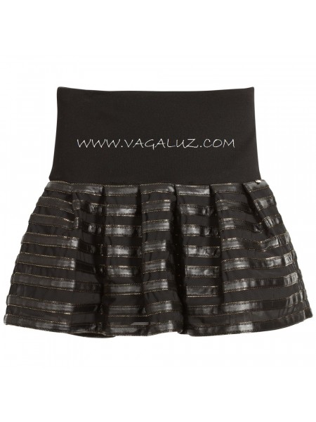 Girl's black skirt