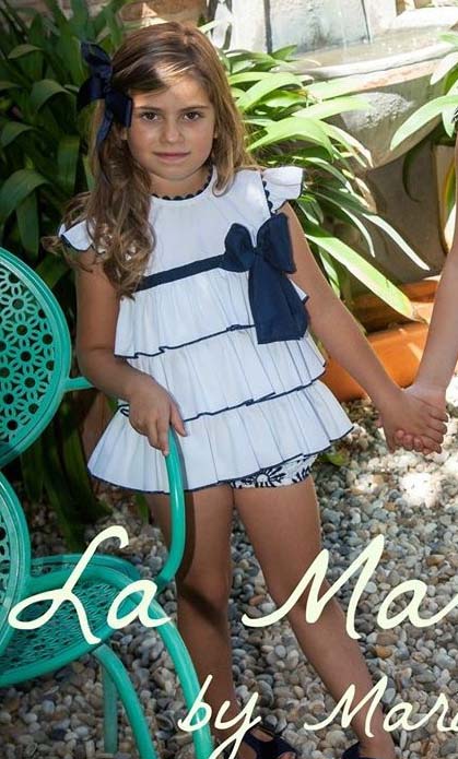 Conjunto de bombacho con blusa blanco y azul marino para niña de La Martinica