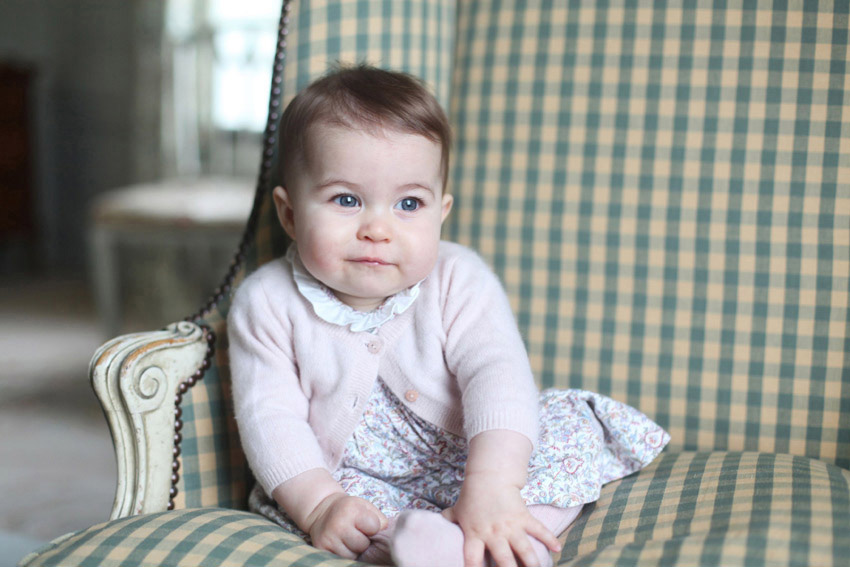 Foto de la princesa Charlotte de Cambridge cuando cumplió 6 meses