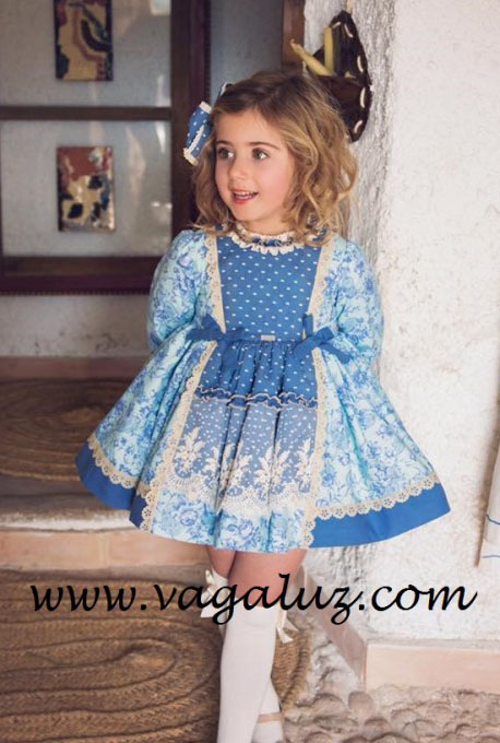 Vestido azul con vuelo para niña de la Amapola colección Martina