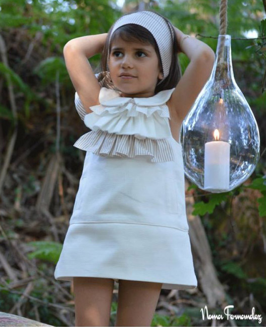 Vestido de niña blanco nácar de Noma Fernández